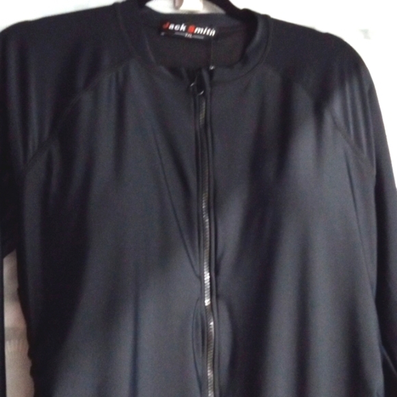 JACK SMITH BLACK LONG SLEEVE RUCHED ONE PIECE SWIMSUIT SIZE 2XL NWT - Picture 2 of 7